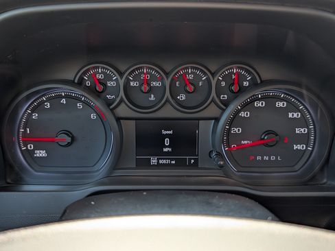 Used 2019 Chevrolet Silverado 1500 Custom w/ Custom Convenience Package AWD/4WD image 21