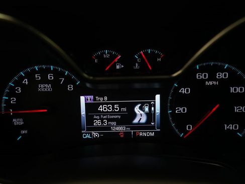 Used 2016 Chevrolet Impala LT w/ Convenience Package image 2