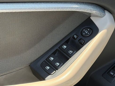 Used 2021 BMW 228i Gran Coupe w/ Premium Package FWD image 7