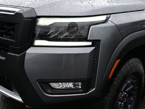 New 2026 Nissan Frontier PRO-4X image 13