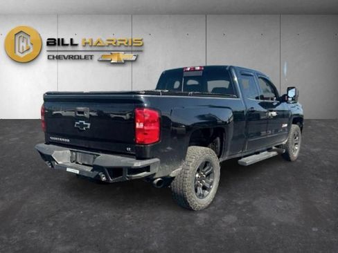 Used 2018 Chevrolet Silverado 1500 LT w/ Midnight Edition AWD/4WD image 5