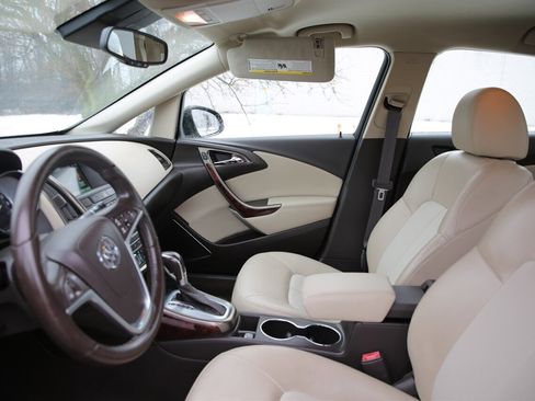 Used 2013 Buick Verano image 32