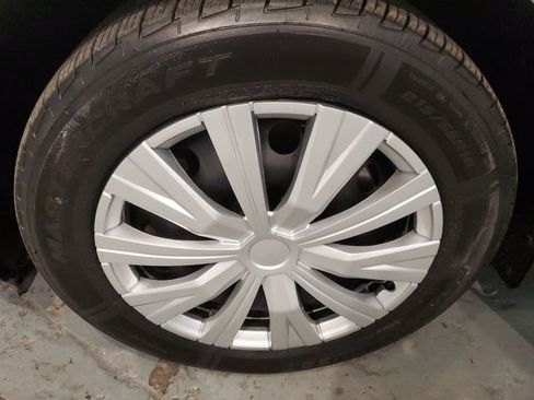 Used 2020 Ford Transit Connect XL image 28