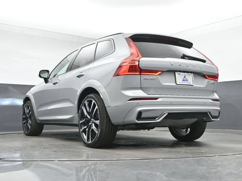 Used 2024 Volvo XC60 B5 Ultimate w/ Protection Package Premier AWD/4WD image 43