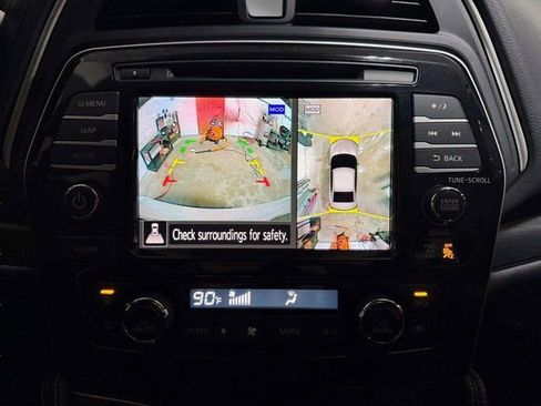 Used 2019 Nissan Maxima Platinum image 16