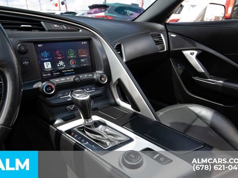 Used 2015 Chevrolet Corvette Stingray Coupe image 16