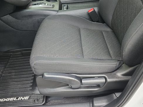 Certified 2023 Honda Ridgeline Sport image 30
