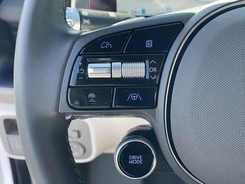 Certified 2025 Hyundai Ioniq 6 SEL image 8