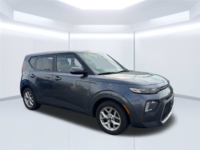 Used 2020 Kia Soul S FWD image 1