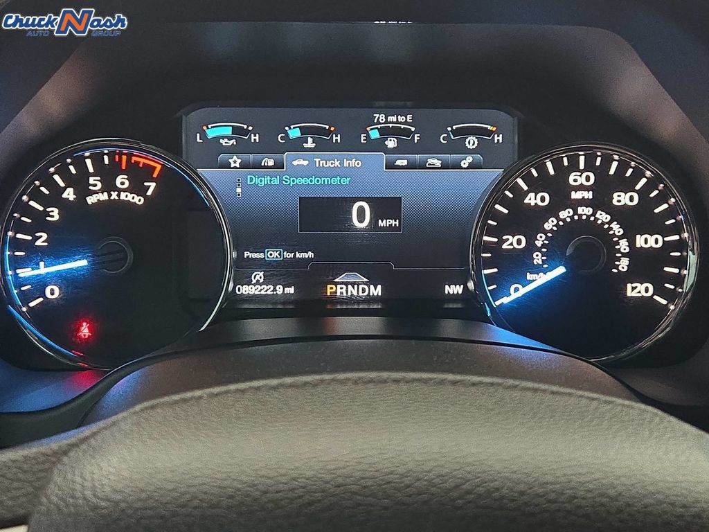 Used 2018 Ford F150 King Ranch w/ Equipment Group 601A Luxury AWD/4WD image 17