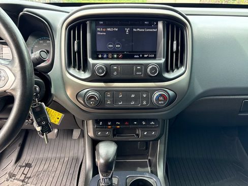 Used 2022 Chevrolet Colorado Z71 w/ Safety Package RWD image 27