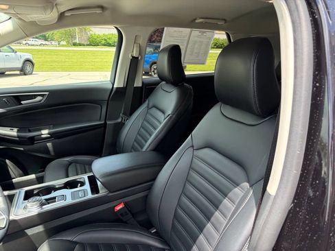 Certified 2023 Ford Edge SEL w/ Convenience Package AWD/4WD image 16