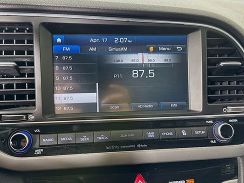 Used 2018 Hyundai Elantra Limited w/ Limited Ultimate Package 02 FWD image 16