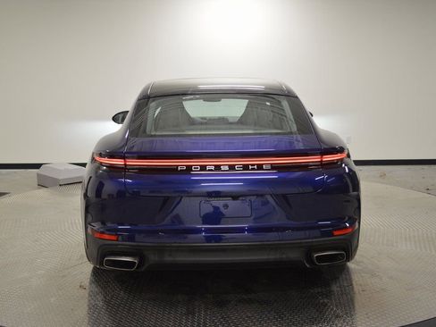 Certified 2025 Porsche Panamera image 6