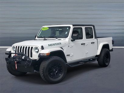 Used 2022 Jeep Gladiator Overland w/ Popular Equipment Package