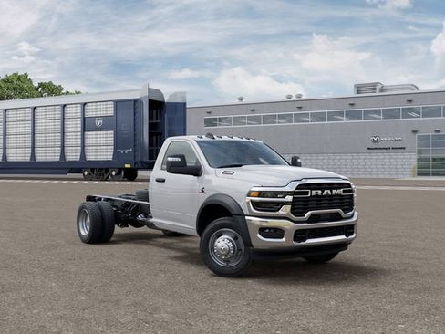 New 2026 RAM 4500 Tradesman w/ Chrome Appearance Group RWD image 5