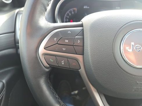 Used 2021 Jeep Grand Cherokee Freedom Edition image 14