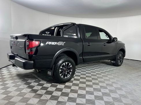 Used 2023 Nissan Titan PRO-4X w/ Pro-4x Utility Package image 7