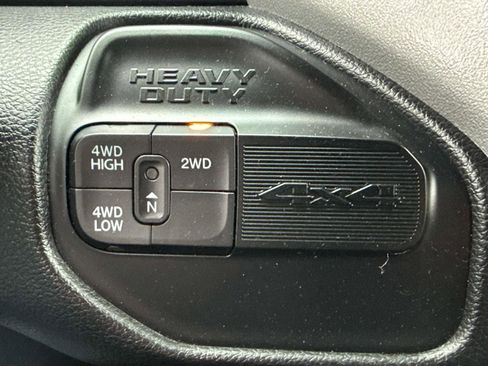 Used 2024 RAM 2500 Big Horn image 20