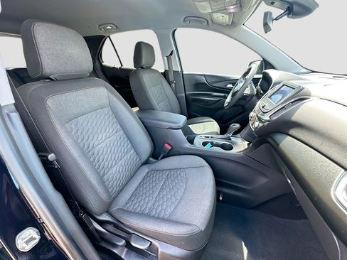 Used 2020 Chevrolet Equinox LT FWD image 26