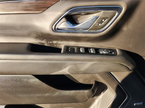 Used 2024 Chevrolet Tahoe LT w/ Luxury Package image 22