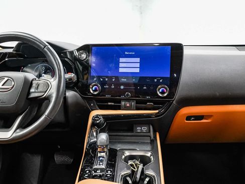 Used 2024 Lexus NX 350 AWD w/ Vision Package image 13