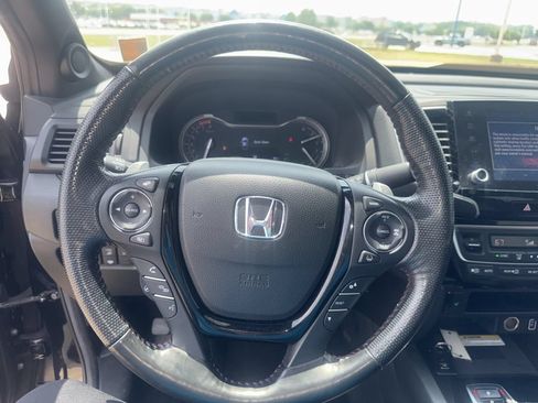 Used 2023 Honda Ridgeline Black Edition image 15