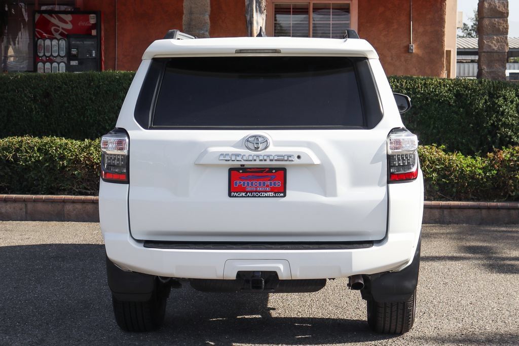 Used 2021 Toyota 4Runner SR5 AWD/4WD image 6