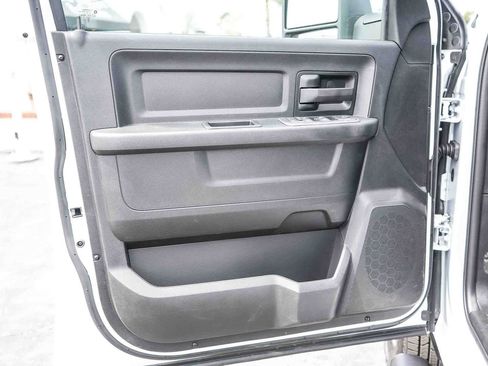 New 2026 RAM 3500 Tradesman AWD/4WD image 25
