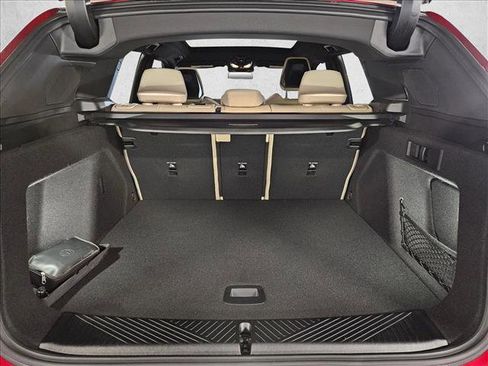 Used 2025 BMW X3 xDrive30i w/ Premium Package image 6