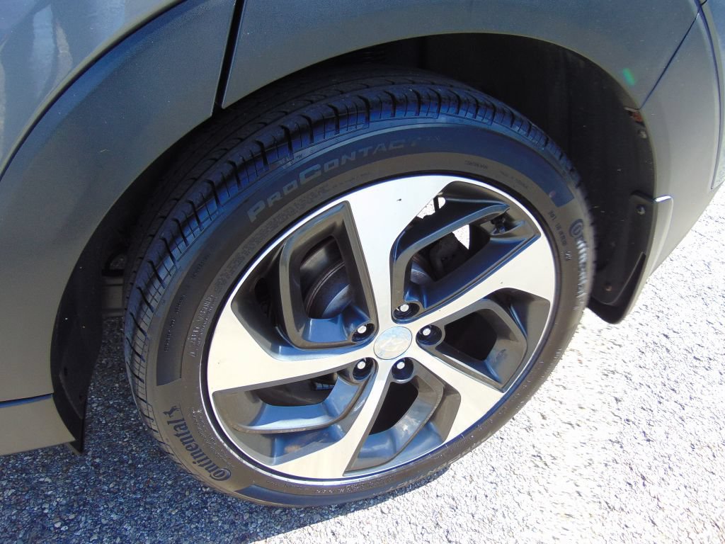 Used 2018 Hyundai Tucson Value w/ Cargo Package AWD/4WD image 27