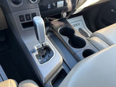Used 2014 Toyota Sequoia Limited image 37
