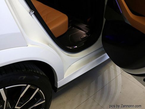 Certified 2024 BMW X6 xDrive40i w/ Premium Package image 35