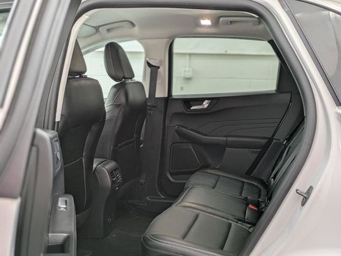 Used 2022 Ford Escape SEL image 23