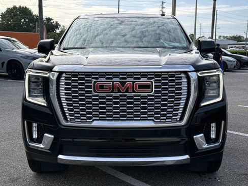 Used 2023 GMC Yukon Denali w/ LPO, Floor Liner Package RWD image 9
