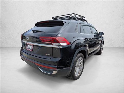 Used 2021 Volkswagen Atlas Cross Sport SE w/ Panoramic Sunroof Package AWD/4WD image 4