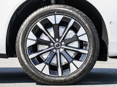 New 2026 Volvo XC60 B5 Plus w/ Protection Package Premier image 16