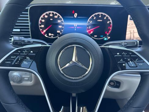New 2026 Mercedes-Benz GLE 450 4MATIC image 16