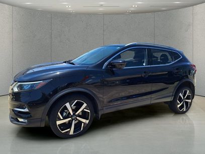 Used 2021 Nissan Rogue Sport SL w/ Premium Package