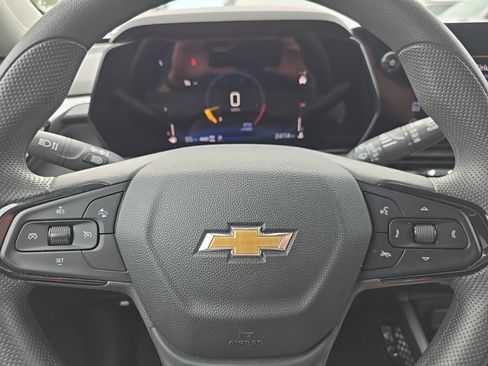 Used 2025 Chevrolet TrailBlazer LT w/ Driver Confidence Package AWD/4WD image 18