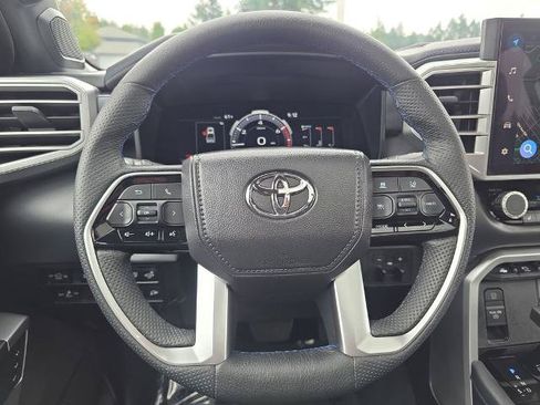 Used 2025 Toyota Tundra Platinum AWD/4WD image 21
