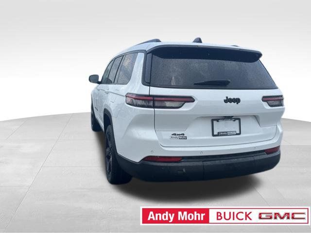 Used 2023 Jeep Grand Cherokee L Laredo AWD/4WD image 9