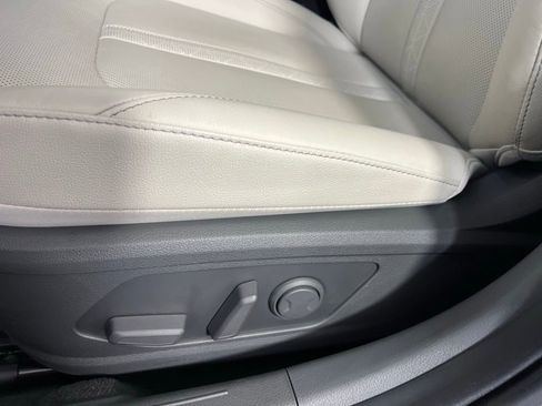 Used 2024 Hyundai Sonata Limited image 25