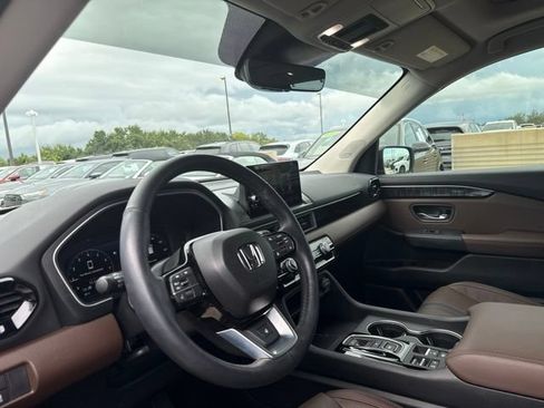 Used 2023 Honda Pilot Elite image 14