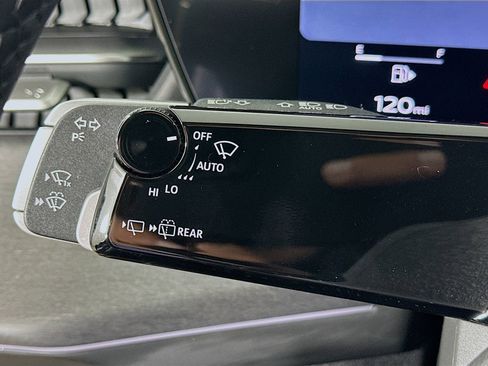 New 2026 Audi Q3 quattro 2.0T AWD/4WD image 19