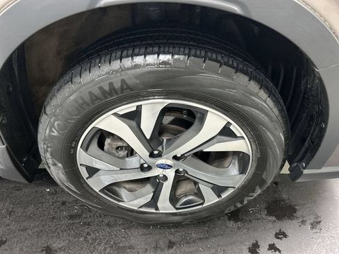Used 2022 Subaru Outback Limited AWD/4WD image 8