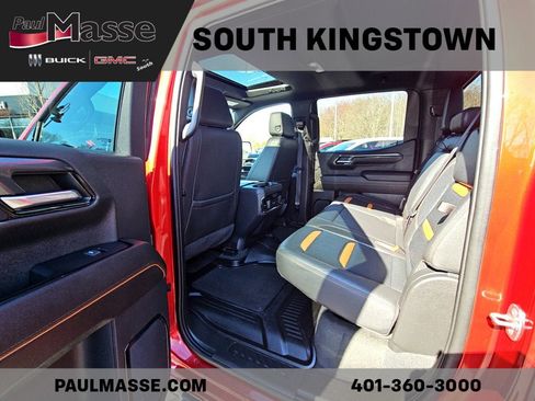 Used 2023 GMC Sierra 1500 AT4 w/ Technology Package AWD/4WD image 22