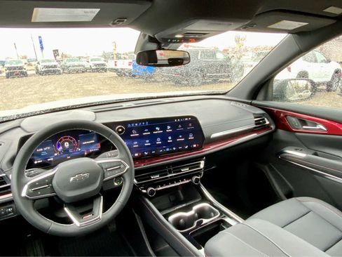 New 2026 Chevrolet Traverse Z71 w/ LPO, Floor Liner Package image 36