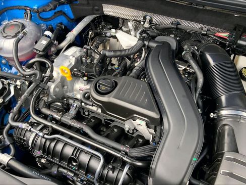 New 2026 Volkswagen Taos SE AWD/4WD image 17