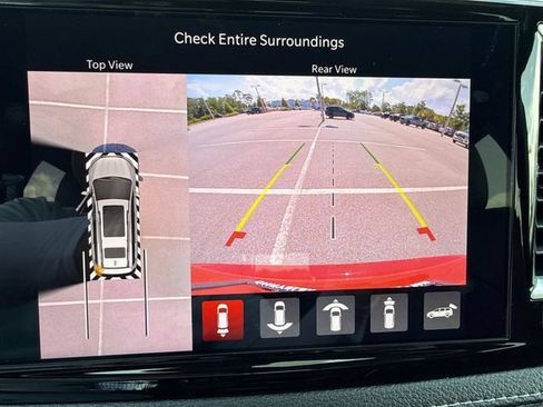 New 2027 Chrysler Pacifica Limited FWD image 28